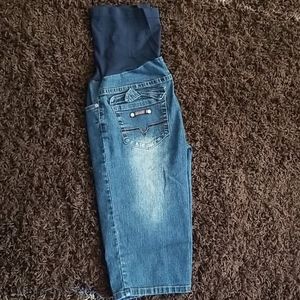 Maternity capris Jean's